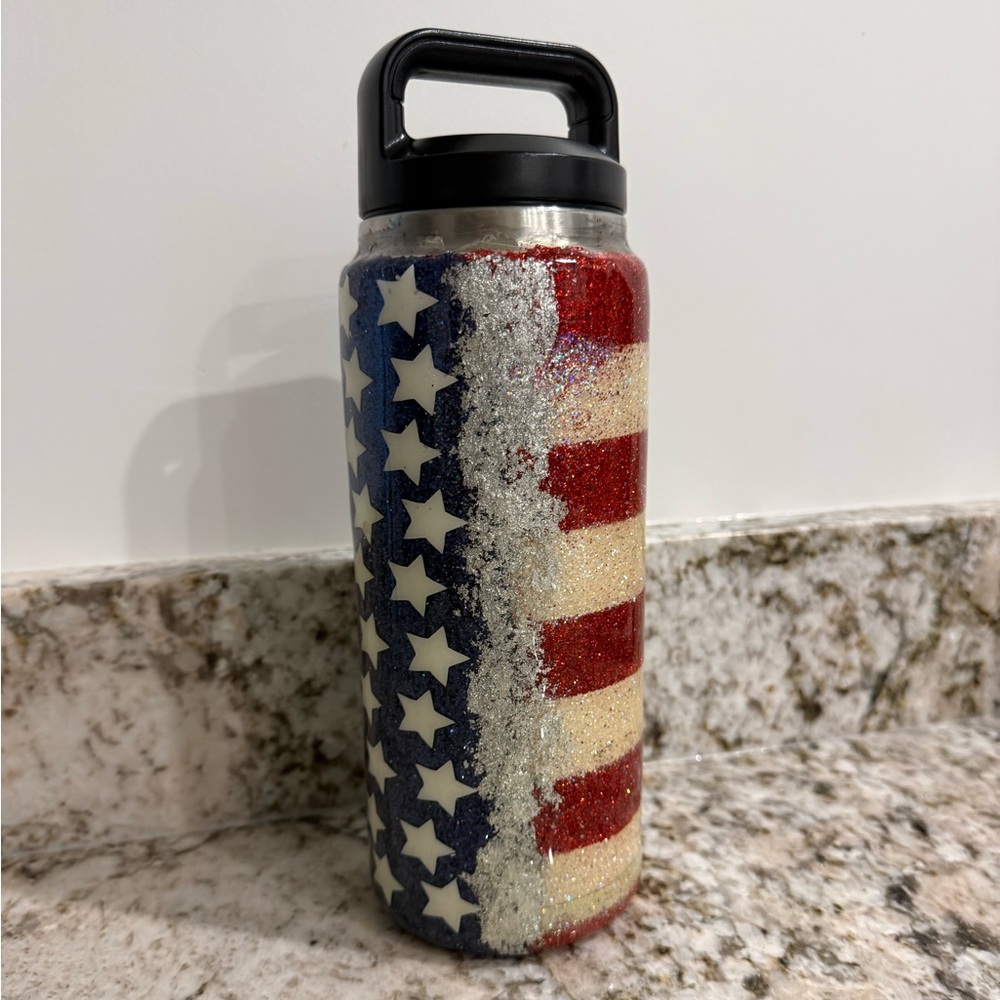 Yeti Rambler 26oz - custom patriotic American flag stars & stripes